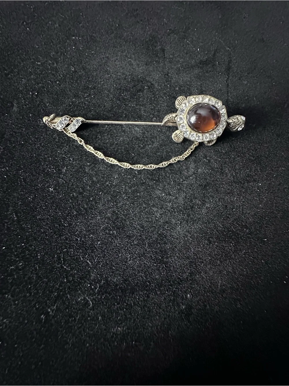 578- vintage-style stick pin features a turtle